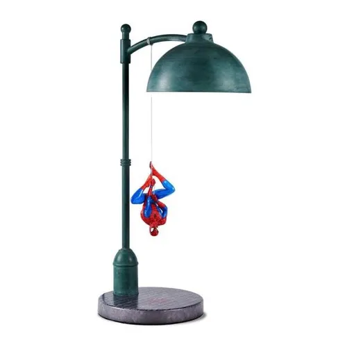 Marvel Tischlampe Hanging Spider-Man 40 cm - Stylische Bettlampe mit Spider-Man Design, ideal für Fans und als Blickfang im Kinderzimmer.