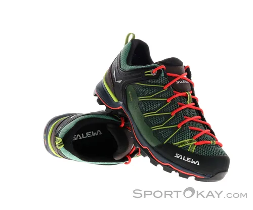 Salewa Mountain Trainer Lite Gore-Tex Damenwanderschuhe - Leicht und Trittfest - Wanderschuhe für Damen mit GORE-TEX Membran, ideal für alpine Zustiege und Trekkingtouren. Perfekte Passform und Flexibilität dank 3F System und präziser Climbing Lacing.