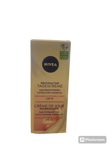 2x NIVEA Reichhaltige TagesCreme 24H Feuchtigkeit LSF15 50ml Neu (285)
