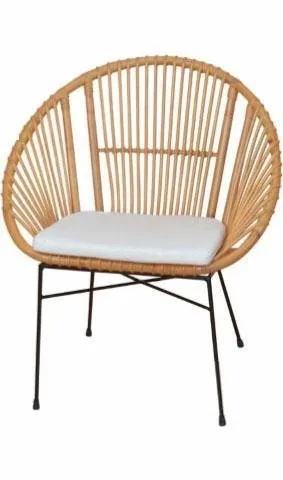 Home affaire Rattanstuhl beige - Stilvoller Rattanstuhl mit robustem Eisen-Gestell, ideal für gemütliche Wohnräume. Die honigfarbene Sitzschale bietet hohen Komfort und eine Belastbarkeit von bis zu 95 kg.