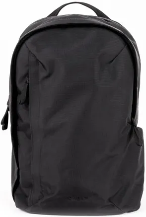MOMENT Notebook-Rucksack Everything Backpack 21L schwarz - Boxen – Stylischer und funktionaler Rucksack mit 21L Volumen, ideal für Notebooks bis 16 Zoll, inklusive Tablet- und Handyfach für optimalen Schutz und Organisation.