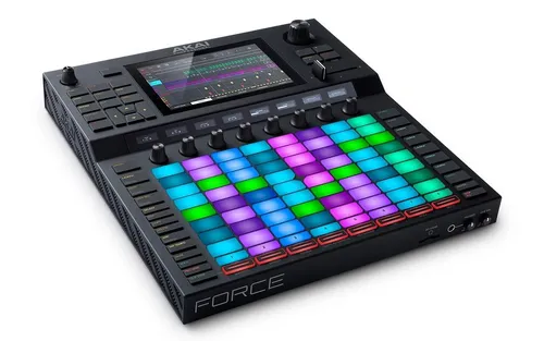 Produktbild Akai Professional FORCE – Standalone-Musikproduktion und DJ-System