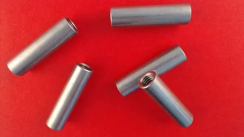 5X Verbindungsmuttern Distanzmuttern Gewindemuffen Edelstahl A2 Rund M8 x 40