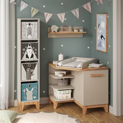 Vitalispa Wickelkommode Malia - Elegante Eckkommode in Cashmere - Moderne Wickelkommode für stilvolle Babyzimmer. Mit abnehmbarer Wickelauflage und viel Stauraum für Windeln und Spielzeug. Ideal für eine praktische und ansprechende Einrichtung.