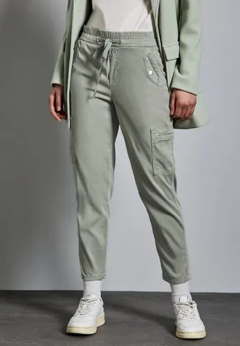 STREET ONE Cargo Hose - Damen-Hosen im Loose Fit Mid Waist mit Slim Legs, elastischer Bund und praktischen Taschen für Komfort und Stil.