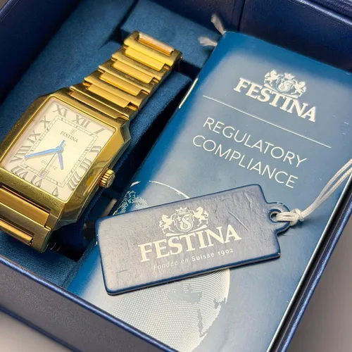 Festina Dress Watch F20680/1 - Elegante Armbanduhr für Herren mit ergonomischem Design, 50 m Wasserresistenz und 2 Jahren Hersteller-Garantie - perfekt für jeden Anlass!