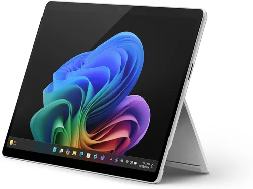 Microsoft Surface Pro OLED Copilot+ in silber von Microsoft