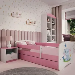 Raumhirsch Kinderbett Rosa 80x180 cm mit Schublade - Stilvolles Kinderbett in Rosa mit abnehmbarer Schutzschiene für maximale Sicherheit. Praktische Schublade für Stauraum. Ideal für ein modernes Kinderzimmer.