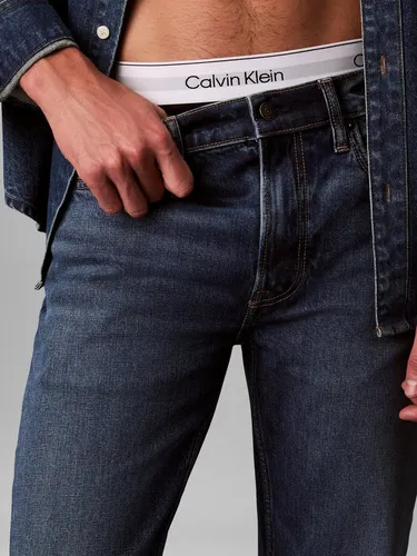 Calvin Klein Jeans Slim Taper Jeans - Slim Fit in Blau 34 - Stylische Slim Fit Jeans aus elastischem Denim, ideal für einen modernen Casual-Look. Bequeme Passform und angesetztes Bündchen für optimalen Tragekomfort.