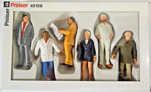Preiser 45156 Spur G - Passanten Figuren Neu und OVP - Zubehör für Modellbau in Spur G, detailreiche Passantenfiguren für realistische Szenen und kreative Gestaltung.