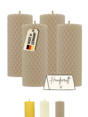 Wachsmann Bienenprodukte Bienenwachskerze handgerollt, 100 % Bienenwachs, 4er Set - Wachskerzen aus 100 % Bienenwachs, handgerollt und nachhaltig produziert. Genieße den warmen Honigduft und die rußfreie Brenndauer von ca. 6 Stunden pro Kerze – ideal für gemütliche Abende.