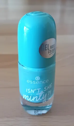 essence gel nail Colour Farbe 40 ISN`T SHE mintly?!  8ml -  NEU
