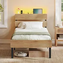 VASAGLE Einzelbettgestell mit LED-Beleuchtung, 90 x 200 cm, USB-Anschlüsse, Industrie-Stil - Braun - Praktisches Einzelbettgestell mit USB-A- und USB-C-Anschluss zum gleichzeitigen Laden von Geräten. Inklusive LED-Beleuchtung mit 25 Farben und viel Stauraum für ein ordentliches Schlafzimmer. Robust und leise für einen erholsamen Schlaf.