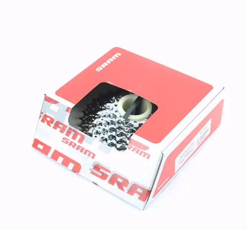 Sram PG-950 Kassette 9-fach 11-32 Zähne - Kassette für 9-Gang-Antriebe, universell kompatibel, leichtes Gewicht von 381g für optimale Performance beim Fahren.
