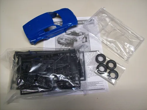 Revell 07689 Porsche 911 Carrera 3.2 Targa Bausatz von Revell