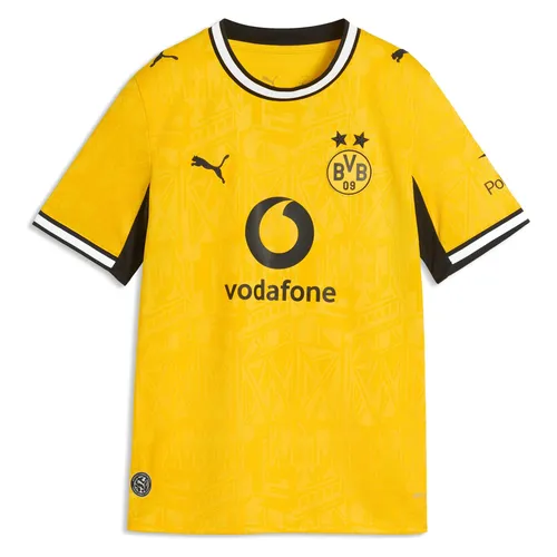 PUMA Borussia Dortmund BVB Kids Heimtrikot 2026/27 - Das stylische BVB Heimtrikot für Kinder in Gelb/Schwarz mit einzigartigem Design, inspiriert von Dortmunder Wahrzeichen. Hergestellt aus 95 % recyceltem Polyester für nachhaltigen Tragekomfort.