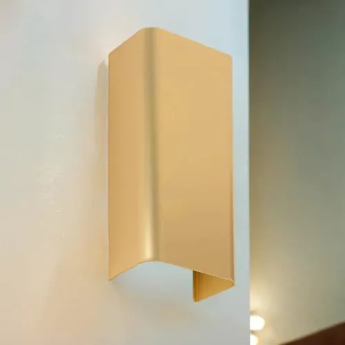Licht-Erlebnisse Wandleuchte BERGEN Gold Aluminium - Moderne Wandleuchte mit Up- & Downlight-Funktion, ideal für stilvolle Innenräume und individuelle Lichtgestaltung in Wohnzimmer, Schlafzimmer und Flur.