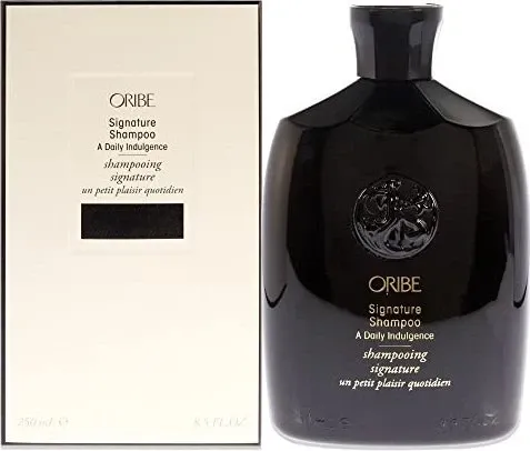 Oribe Signature Shampoo 250 ml - Luxuriöses Shampoo für alle Haartypen, reinigt sanft und verleiht strahlenden Glanz. Perfekt für ein gesundes Haargefühl.