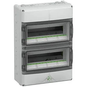 Spelsberg AK 28 Kleinverteiler IP 65 - 12-fach Kleinverteiler mit Schutzart IP65 und 28 Teilungseinheiten, ideal zur Vermeidung von Kondenswasserbildung dank integrierter Belüftungselemente, perfekt für sichere elektrische Installationen.