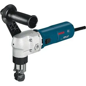 Bosch Knabber GNA 3,5 Professional - 620 W, ideal für präzise Metall- und Innenausschnitte mit starkem Motor und Matrize