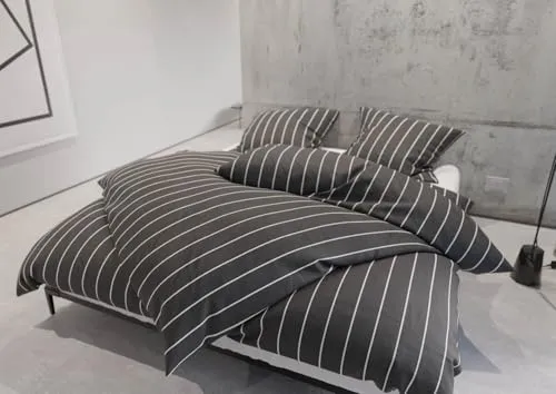 Mako Satin Bettwäsche Urban Stripe anthrazit (135x200 + 80x80 cm) - Elegante Bettwäsche-Garnitur in Urban Stripe anthrazit aus 100% Baumwolle. Mit verdecktem YKK-Reißverschluss für eine ansprechende Optik. Hochwertige Verarbeitung nach Oeko-Tex Standard 100 für ein angenehmes Schlafgefühl.