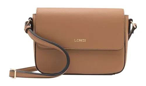 L.CREDI Olga Flapbag Toffee - Stilvolle Umhängetasche - Umhängetaschen: Klein aber fein, die L.CREDI Olga Flapbag ist perfekt für jeden Anlass und zieht garantiert alle Blicke an. Maße: 23 x 16 x 7 cm.