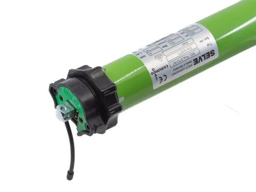 SELVE SE Pro 2/7-RC Ø45 Funk-Rollladenmotor - Funk-Wandsender mit 100% Fachhandelsqualität von SELVE - Made in Germany. Optimierte Entlastung am oberen Anschlag und Hinderniserkennung für maximale Sicherheit.