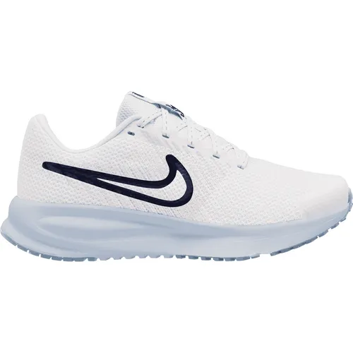 Nike Run Defy Laufschuh weiß 38,5 EU - Sportlicher Laufschuh in Größe 38,5, ideal für Läufer mit neutraler Pronation. Atmungsaktives Obermaterial und hohe Dämpfung sorgen für Komfort und Leistung auf jedem Untergrund.