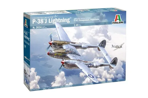 Italeri 2834 1:48 P-38J E.T.O. Modellbausatz - Luftfahrt-Modellbausätze, detailgetreuer Plastikbausatz im Maßstab 1:48, ideal für Hobbyisten, die gerne selbstständig bauen und gestalten.