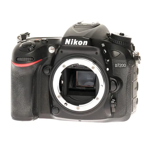 Nikon D7000 gebraucht ca. 55.000 Ausl. Kamera