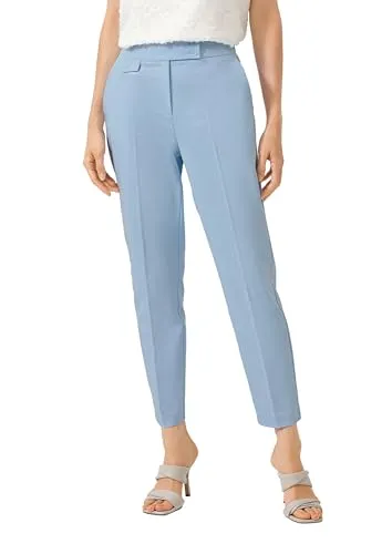 s.Oliver BLACK LABEL Anzughose blau mit Bügelfalten 42 - Elegante Anzughose in LIGHT BLUE mit Bügelfalten, ideal für den Casual-Look. Hochwertige, atmungsaktive Materialien garantieren Tragekomfort und pflegeleichte Handhabung.