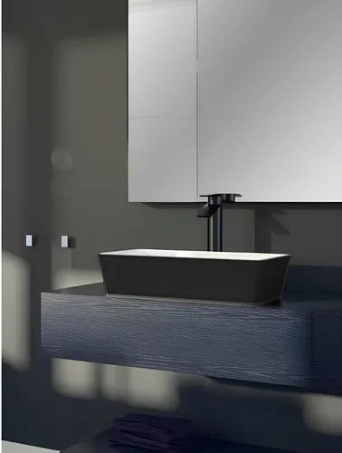 Moderne Ecksofa Wohnlandschaft mit USB und LED-Beleuchtung - Elegantes Ecksofa für bis zu 6 Personen in Weiß, mit Bettfunktion und Relax-Kopfstützen. Perfekt für stilvolle Wohnzimmergestaltung und komfortablen Sitzgenuss.
