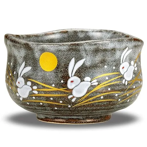 Japanese Matcha Bowl Rabbit KUTANI YAKI(ware) by Kutani in gold von 和座の蔵