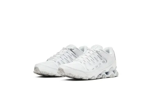 Nike Air Reax Herren Sneaker in Größe 47,5 – Weiß - Stylische Sneaker in Größe 47,5, perfekt für sportliche Aktivitäten oder den Alltag. Mit hochwertigem Leder und Gummi-Laufsohle für optimalen Komfort und Halt.