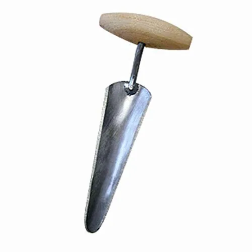 Krautbohrer Krautstecher Strunkstecher - Küchenhelfer & Kochzubehör, rostfreier und super scharfer Krautbohrer mit zweischneidiger Klinge und T-Griff für müheloses Entfernen von Strünken.