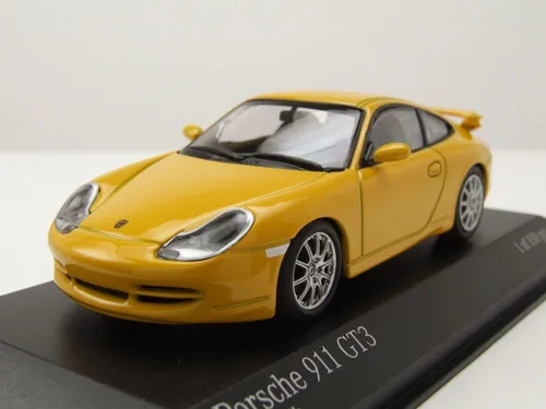 Porsche 911 GT3 1999 Modellauto 1:43 Minichamps - Detailgetreues Standmodell in Gelb, ideal für Sammler und Porsche-Liebhaber, aus robustem Die-Cast-Material, Länge ca. 10 cm, mit originaler Verpackung.