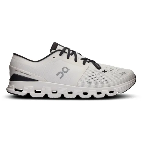 ON Herren Workoutschuhe Cloud X 4 - Fitnessschuhe, extrem flexibler Trainingsschuh für mühelose Workouts, ideal für HIIT und intensive Trainingseinheiten.