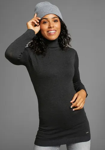 Laura Scott Bekleidung von Laura Scott