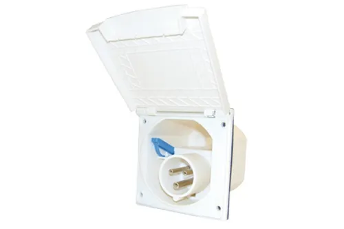 HABA ND CEE-Einspeisestecker 230V, 16A - Spritzwassergeschützte CEE Einspeisungssteckdose für zuverlässige Energieversorgung in Wohnmobilen und Caravans, ideal für verschiedene Marken wie Chausson und Dethleffs.
