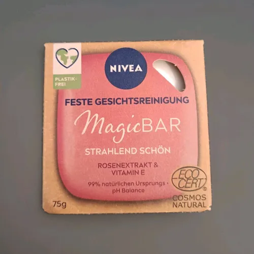 Nivea MagicBar Feste Gesichtsreinigung mit Rosenextrakt