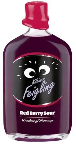 Kleiner Feigling Red Berry Sour 500ml - Wodka mit Geschmack, erfrischender Mix aus süßen und sauren Beeren für prickelnde Partymomente – perfekt eisgekühlt!