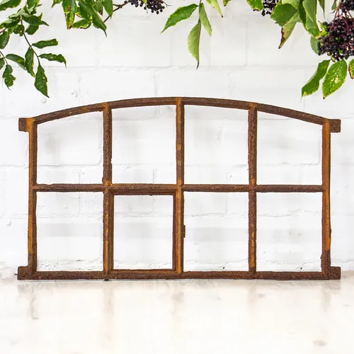 Antik Eisenfenster für Stall und Garage mit Öffnung - Robustes Eisenfenster mit nostalgischem Design, ideal für Gartenhäuser oder Ruinen. Verleiht jedem Raum einen besonderen Charme.
