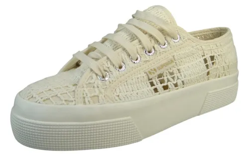 Superga Damen High Sneaker 2740 Platform Crochet Macrame Beige - Stilvoller Beige High Sneaker mit durchgehendem Plateau für optimalen Tragekomfort. Perfekt für den Freizeitlook und aus atmungsaktivem Textil gefertigt.