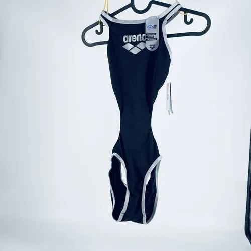 ARENA Damen Badeanzug Schwimmanzug Einteiler One Piece One Big Logo, Farbe:Schwarz, Größe:30, Artikel:-552 Black/Silver