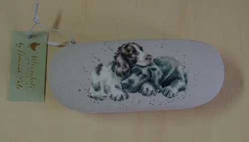 1x Wrendale Designs Brillenetui HUNDE Brillenputztuch Hartschale Welpen Dackel