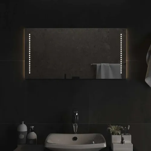vidaXL LED-Badspiegel 80x40 cm - Wasserdicht & mit USB - Badspiegel mit IP65-Schutzart, wasserdicht und ideal für jedes Badezimmer. Ausgestattet mit praktischer USB-Schnittstelle für einfache Bedienung und Montage inklusive Haken.