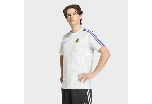 adidas ARGENTINIEN ORIGINALS T-Shirt Herren – owhite, Größe S - Sportliches Fußballshirt im Design des argentinischen Auswärtstrikots; mit klassischem Rundhalsausschnitt und markentypischem Streifen-Design für einen stylischen Look.