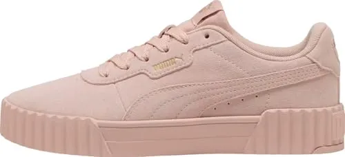 Puma Carina 3.0 Sneakers Damen - Rose Quartz Gold - Stylische Sneaker für Damen, inspiriert vom Tennissport. Mit Wildleder-Obermaterial und SOFTFOAM+ Einlegesohle für optimalen Komfort und Dämpfung. Perfekt für jeden Alltagslook!