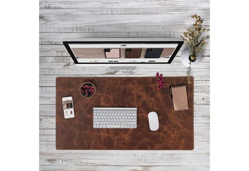 Solo Pelle Handgefertigte Schreibtischunterlage aus Leder (48cm x 90cm) - Elegante Schreibtischunterlage aus hochwertigem Rindleder. Ideal für ein angenehmes Arbeitsumfeld, pflegeleicht und abwischbar, perfekt für Laptop- und Papierarbeiten.