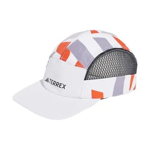 adidas Terrex 5P Cap Graphic - Weiße Trailrunning Cap in One Size - Basecaps für Trailrunning und Speed Hiking, aus dehnbarem Material für optimalen Tragekomfort. Entdecke weitere adidas Terrex Angebote im Bergfreunde.de Online-Shop!